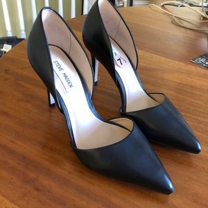 Steve Madden Dorsey Black Leather Pumps NWT